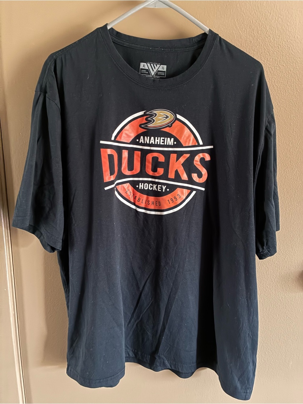 Anaheim Ducks NHL Graphic T-Shirt Size XL Black